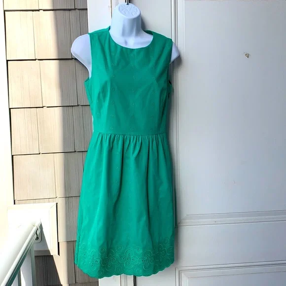 vineyard vines green dress Vineyard Vines Tropical Flamingo Printed Mini Long Sleeve Dress